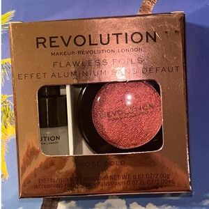 Makeup Revolution Flawless Foils Eye Shadow Rose Gold